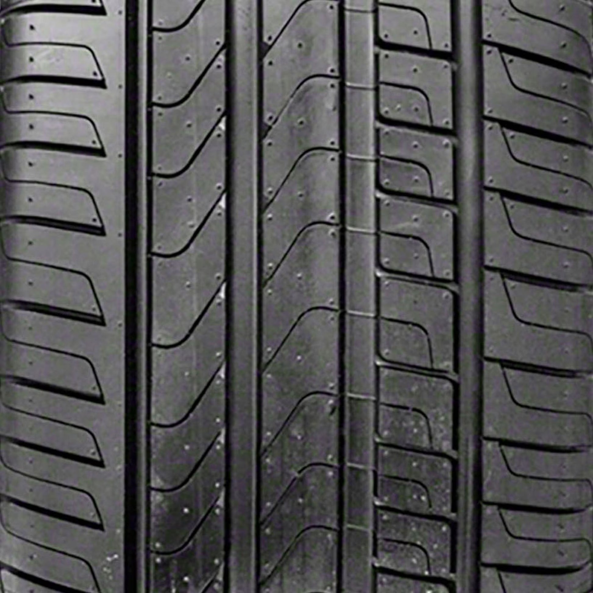 Pirelli Cinturato P7 UHP Summer 225/50R17 98Y XL Passenger Tire