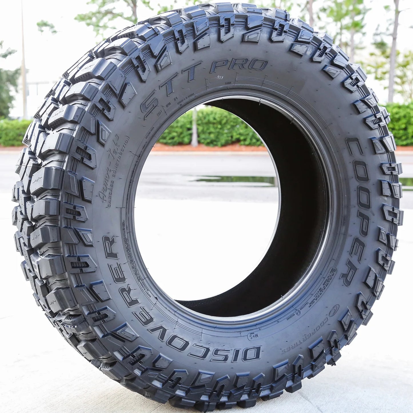 Set of 4 Cooper Discoverer STT Pro 35X12.50R20 121Q E 10 Ply M/T Mud Light Truck Tires