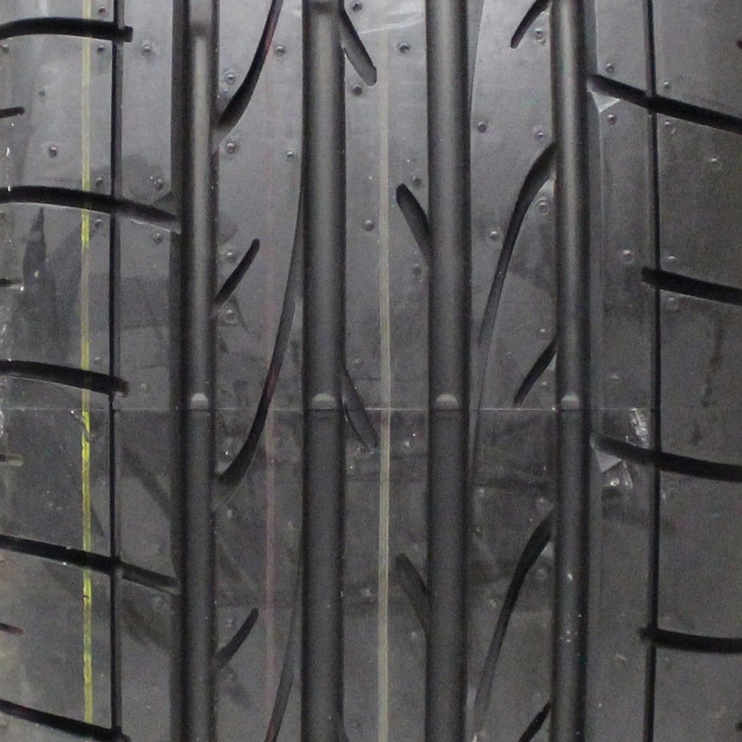 Bridgestone Dueler HP Sport UHP Summer 255/55ZR19 111Y XL Passenger Tire